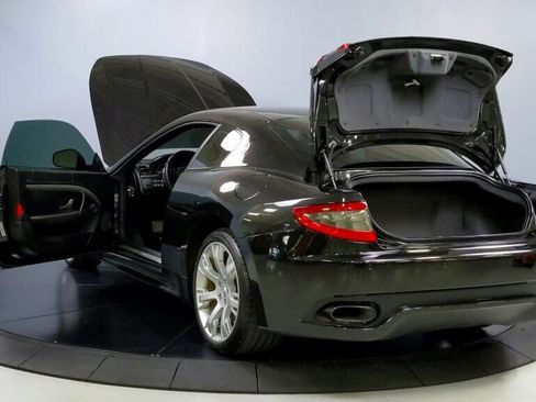 Used 2014 Maserati GranTurismo Sport image 11