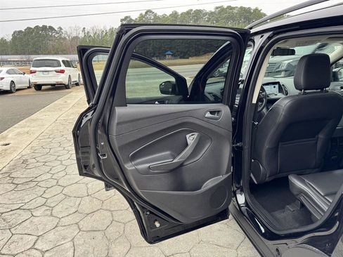 Used 2019 Ford Escape SEL image 8