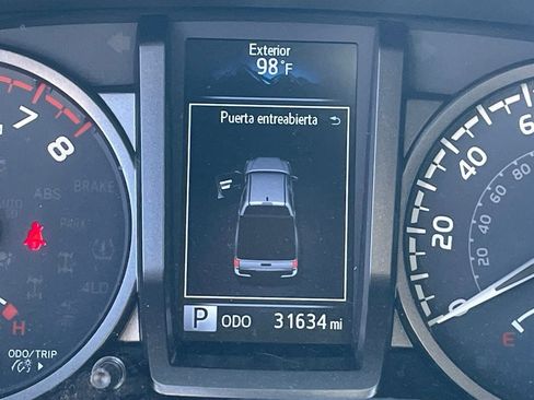 Used 2023 Toyota Tacoma TRD Sport w/ Advanced Technology Package image 11