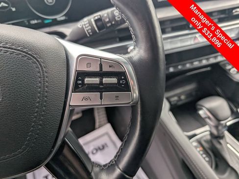 Used 2023 Kia Telluride SX Prestige X-Line AWD/4WD image 18