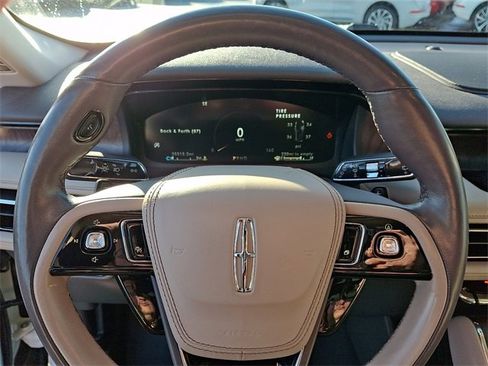 Used 2022 Lincoln Aviator Reserve w/ Equipment Group 201A image 19