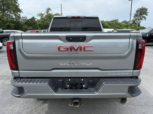 Used 2025 GMC Sierra 2500 Denali AWD/4WD image 8