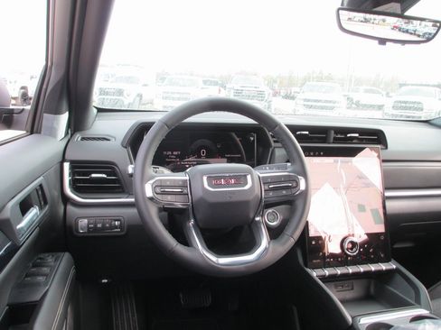 New 2026 GMC Terrain Elevation w/ Technology Package II image 12