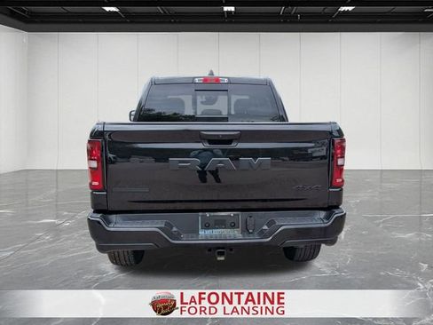 Used 2025 RAM 1500 Big Horn AWD/4WD image 4