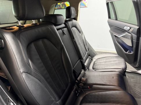 Used 2021 BMW X7 xDrive40i w/ Premium Package AWD/4WD image 45
