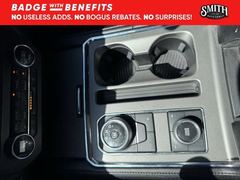 Used 2020 Ford Expedition XLT w/ Equipment Group 202A image 13