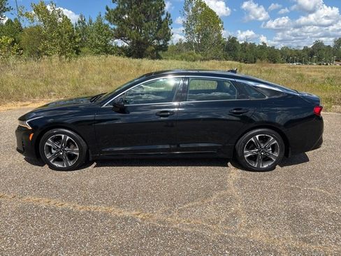 Used 2021 Kia K5 EX image 5