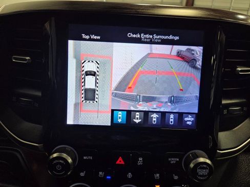 Used 2019 RAM 2500 Laramie AWD/4WD image 64