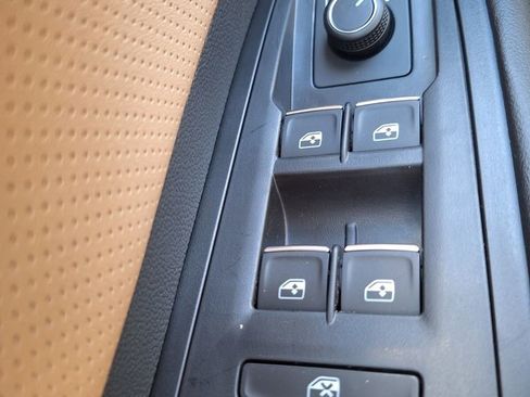 New 2026 Volkswagen Atlas Cross Sport SEL R-Line image 19