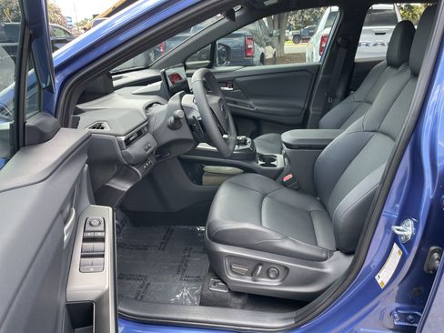 Used 2026 Subaru Trailseeker w/ Interior Protection Package AWD/4WD image 15