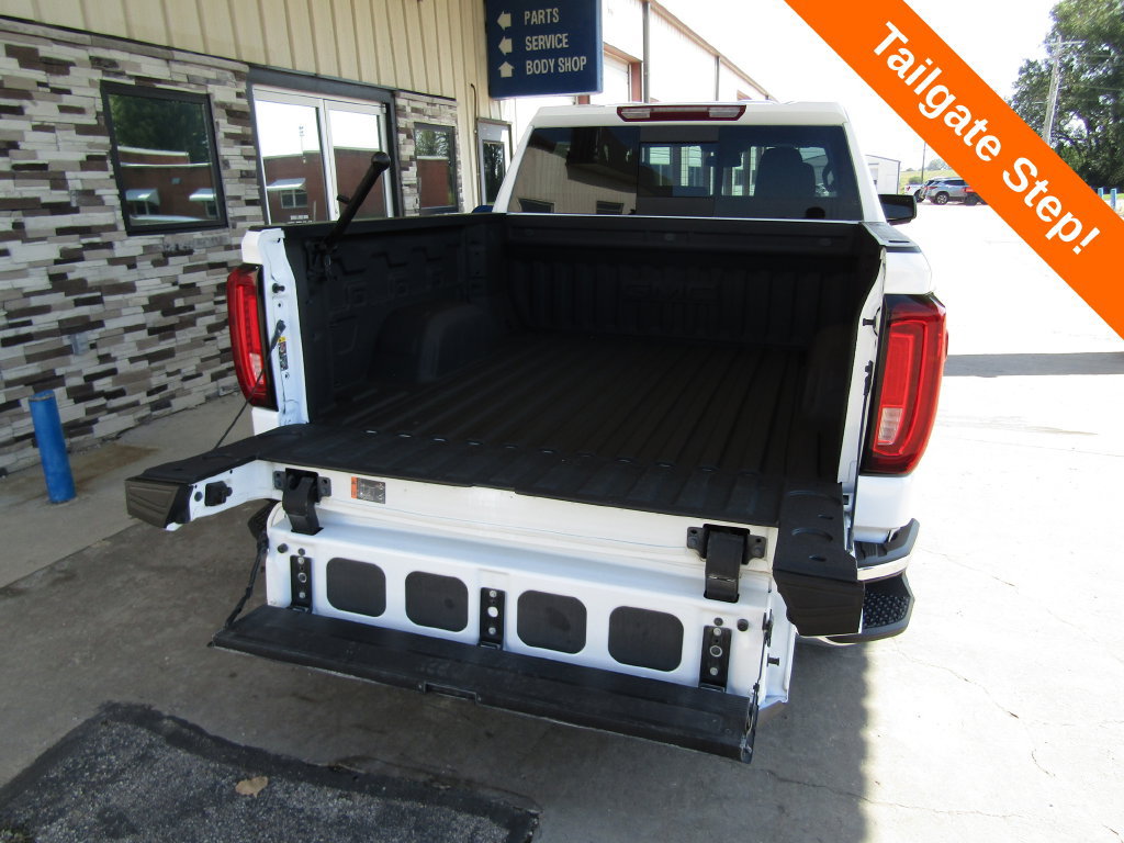 Used 2024 GMC Sierra 1500 SLT w/ SLT Premium Plus Package AWD/4WD image 26