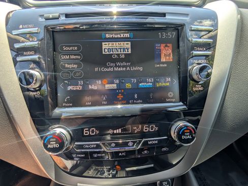 Certified 2024 Nissan Murano SV FWD image 24