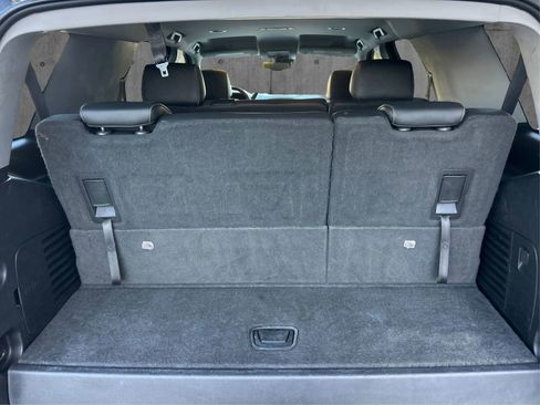Used 2019 Chevrolet Tahoe LT image 13