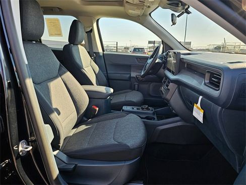 New 2025 Ford Maverick XLT w/ Black Appearance Package image 15