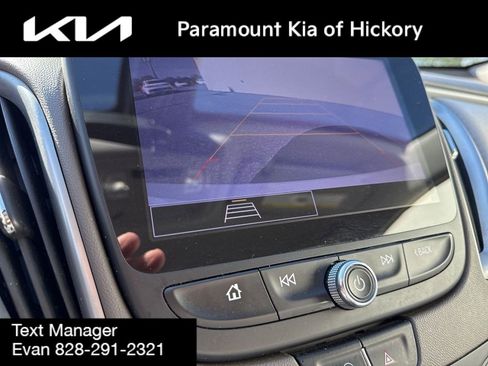 Used 2022 Chevrolet Malibu LT image 22