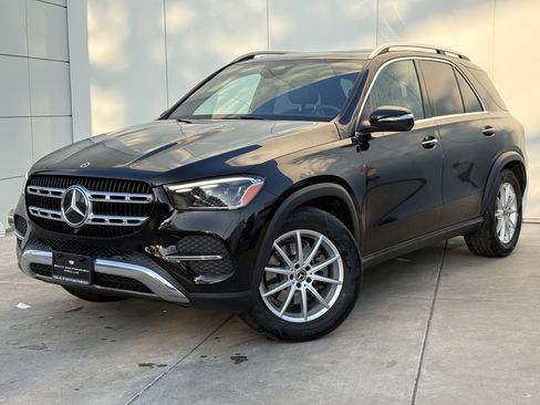 Used 2024 Mercedes-Benz GLE 350 4MATIC image 2