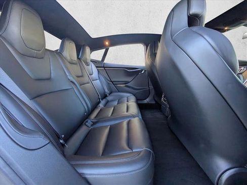 Used 2019 Tesla Model S Performance image 22