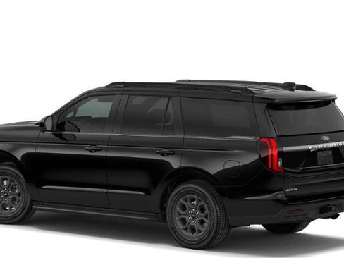 New 2026 Ford Expedition Active image 27