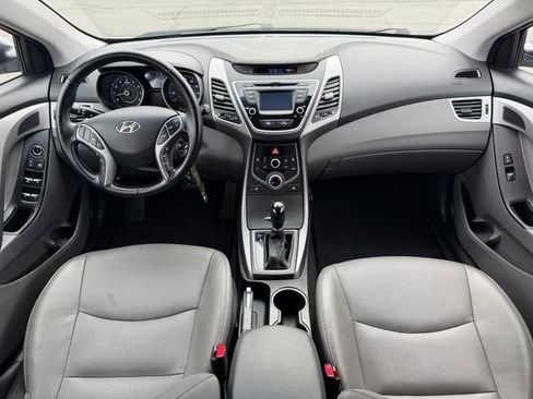 Used 2015 Hyundai Elantra Limited FWD image 16