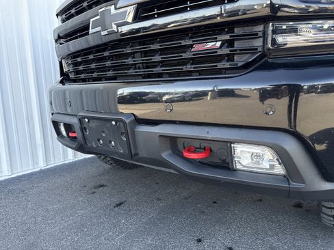 Used 2021 Chevrolet Silverado 1500 LT Trail Boss w/ Convenience Package II image 9