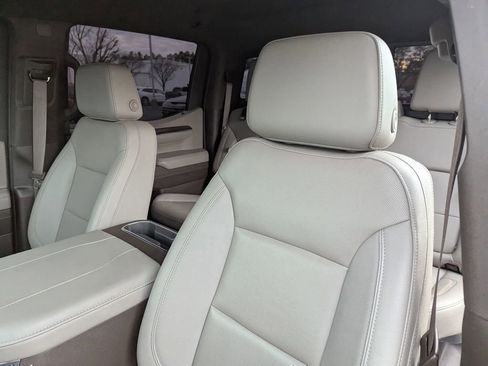 Used 2023 GMC Sierra 1500 SLT w/ SLT Convenience Package AWD/4WD image 14