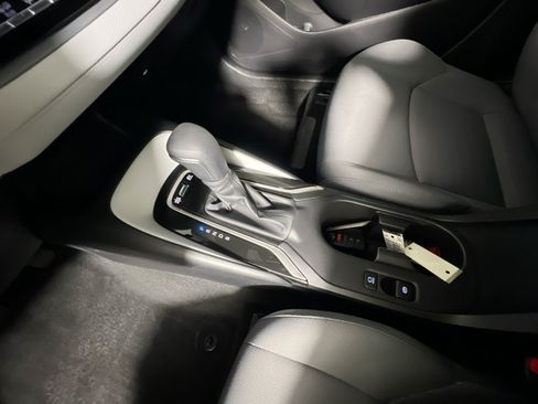 Used 2026 Toyota Corolla SE FWD image 24