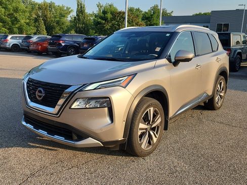 Used 2023 Nissan Rogue Platinum w/ Platinum Premium Package AWD/4WD image 3