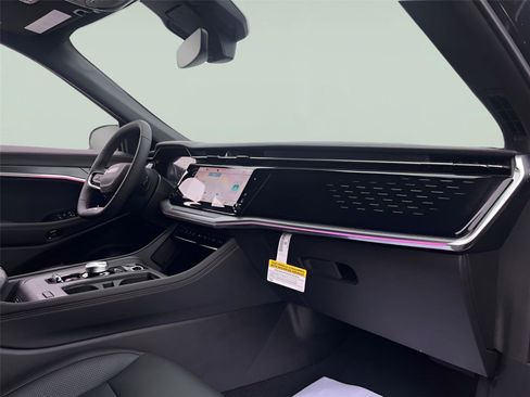 Used 2025 Jeep Wagoneer S Limited image 26