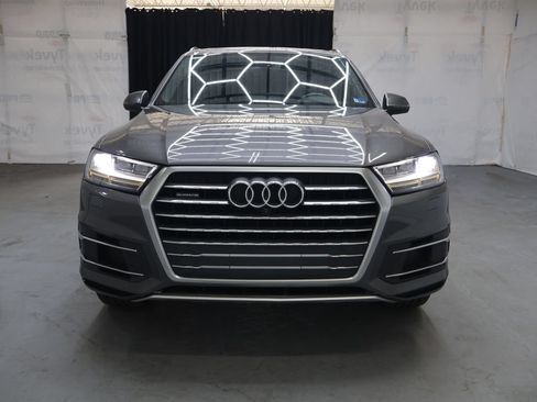 Used 2019 Audi Q7 2.0T Premium Plus w/ Premium Plus Package AWD/4WD image 2