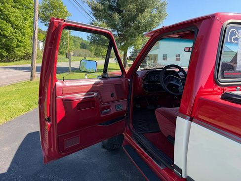 Used 1991 Ford F150 4x4 Regular Cab image 42