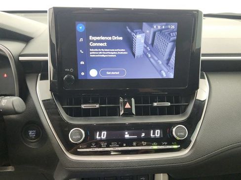 Used 2024 Toyota Corolla Cross XLE w/ Convenience Package FWD image 26