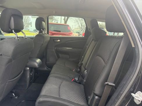 Used 2011 Dodge Journey Mainstreet image 8