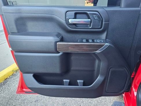 Used 2022 Chevrolet Silverado 2500 LT w/ Convenience Package image 21