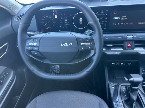 Used 2025 Kia K4 EX FWD image 14