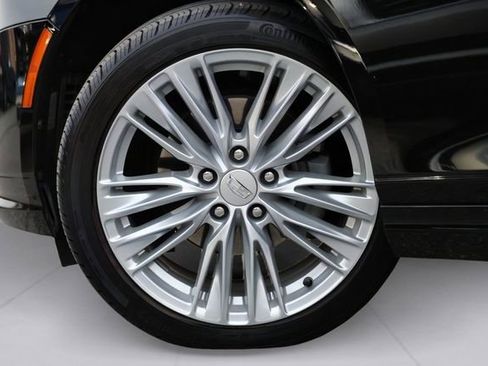 Used 2025 Cadillac CT4 Premium Luxury image 7