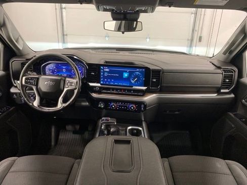 Used 2022 Chevrolet Silverado 1500 RST w/ Z71 Off-Road Package image 29