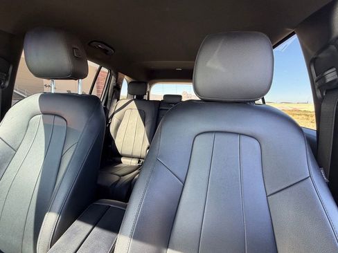 Used 2020 Mercedes-Benz GLB 250 image 11