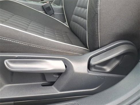 Used 2024 Volkswagen Jetta Sport image 26