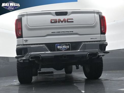 Used 2024 GMC Sierra 1500 SLT w/ SLT Premium Package AWD/4WD image 22