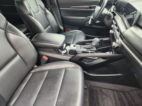 Used 2025 Kia Telluride S AWD/4WD image 13