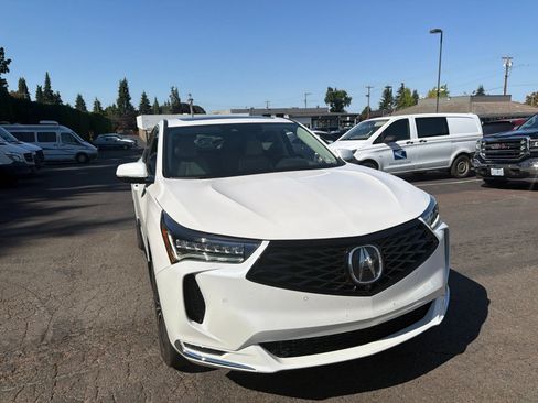 Used 2025 Acura RDX SH-AWD w/ Advance Package image 4