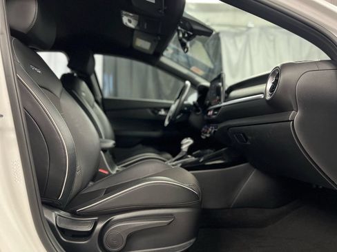 Used 2022 Kia Forte GT-Line w/ GT-Line Technology Package FWD image 22