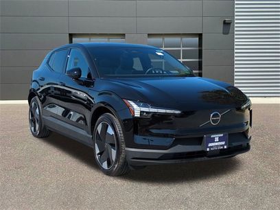 New 2025 Volvo EX30 Plus w/ Protection Package Premier