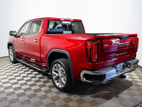 Used 2025 GMC Sierra 1500 SLT w/ SLT Premium Package AWD/4WD image 5