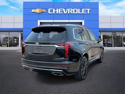 Used 2024 Cadillac XT6 Luxury AWD/4WD image 8