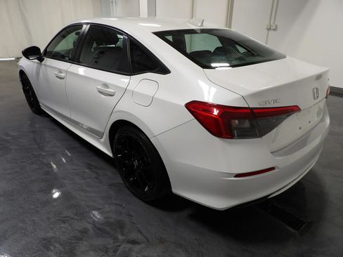 Used 2022 Honda Civic Sport image 5