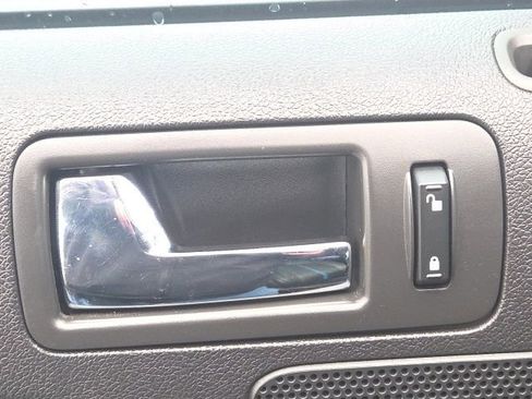 Used 2011 Ford Mustang GT Premium w/ 401A Rapid Spec Order Code image 17