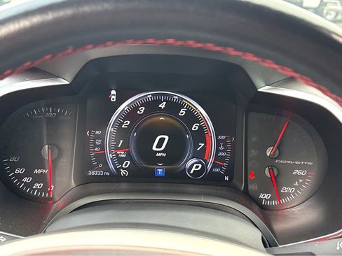 Used 2019 Chevrolet Corvette Stingray Coupe w/ 2LT Preferred Equipment Group image 5
