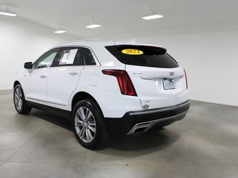 Used 2024 Cadillac XT5 Premium Luxury AWD/4WD image 7