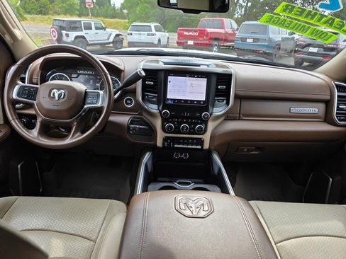 Used 2022 RAM 2500 Laramie AWD/4WD image 5